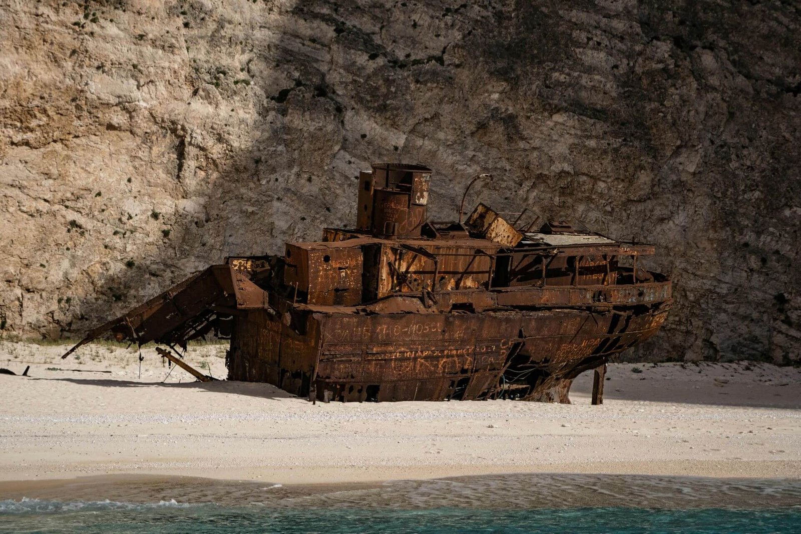 Turquoise waters of the MV Panagiotis wreck bay